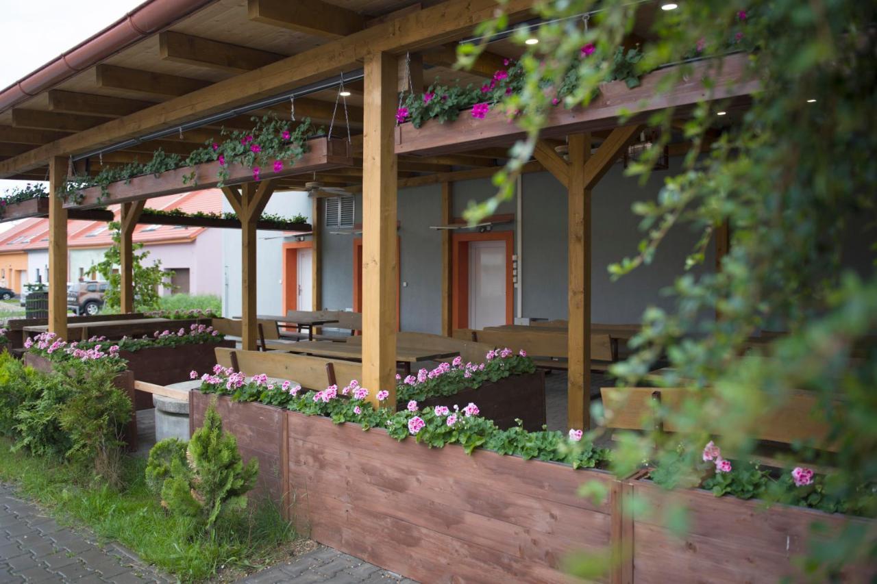 Penzion Veritas Vranovice Exterior foto