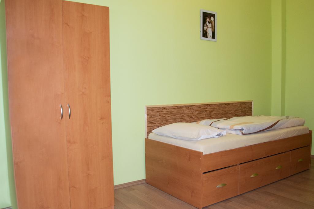 Penzion Veritas Vranovice Exterior foto
